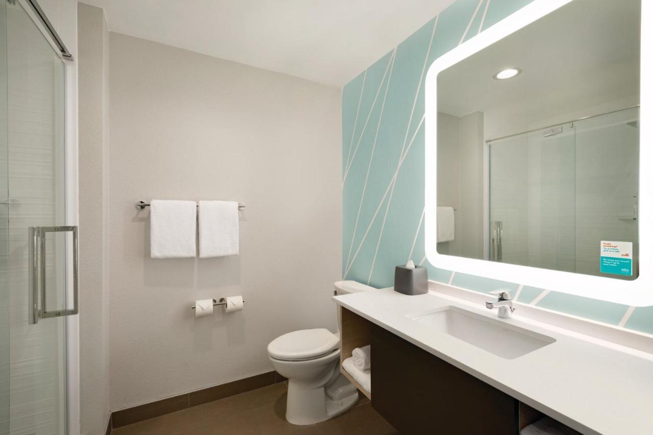 Avid Hotels - Tulsa Hills Εξωτερικό φωτογραφία